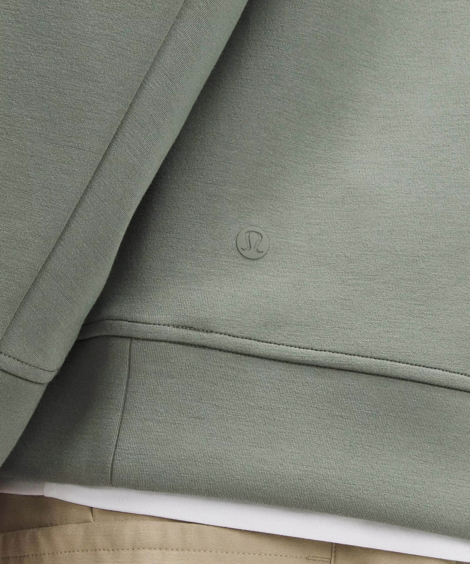 Smooth Spacer Classic-Fit Crew