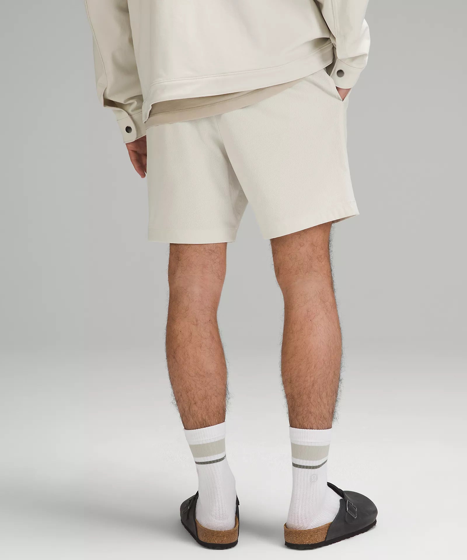 ABC Classic-Fit Short 7" WovenAir