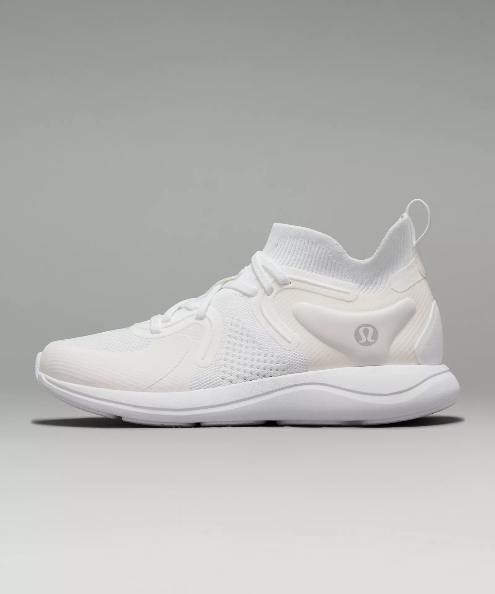 Chargefeel 2 Mid Workout Shoe