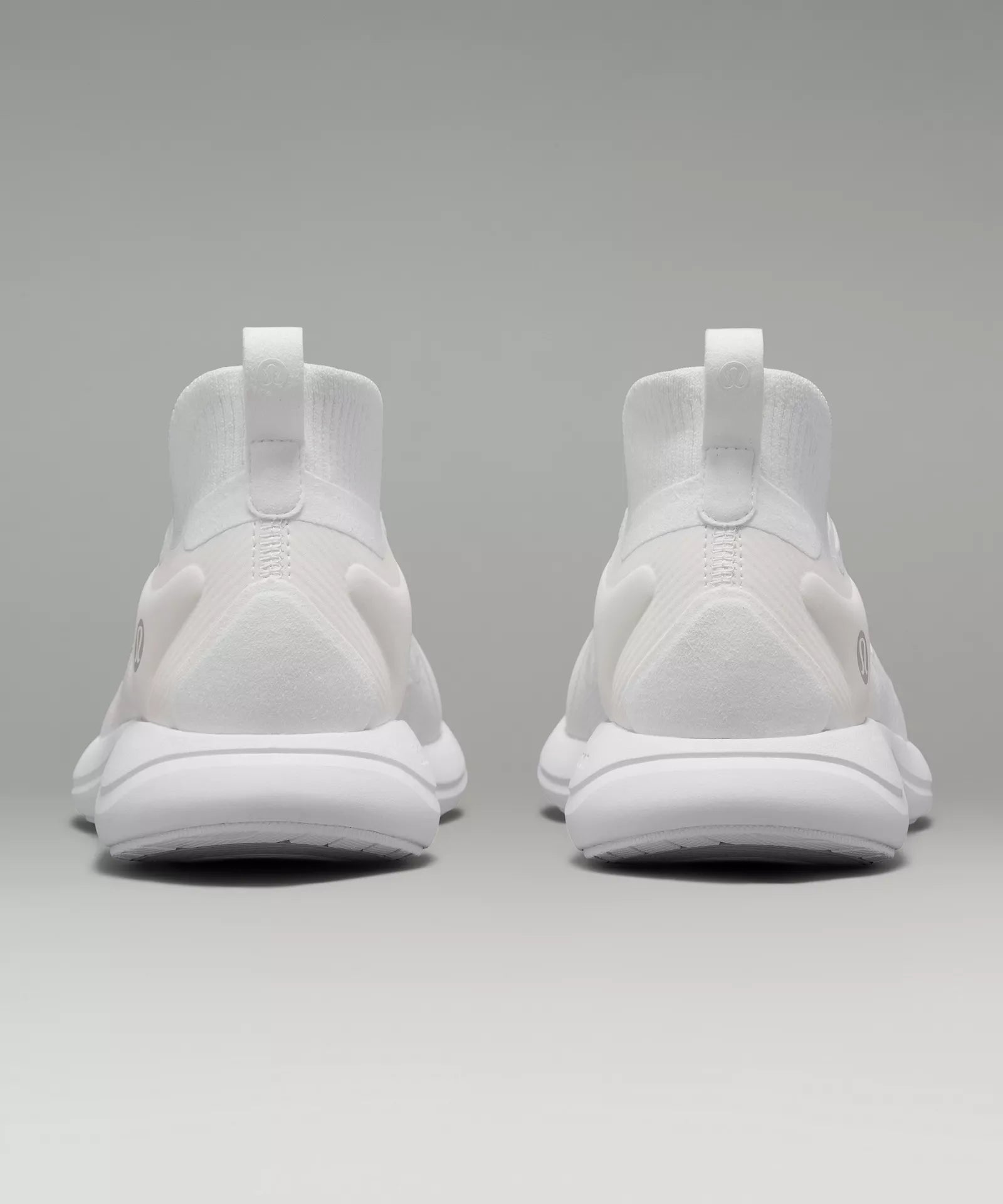 Chargefeel 2 Mid Workout Shoe