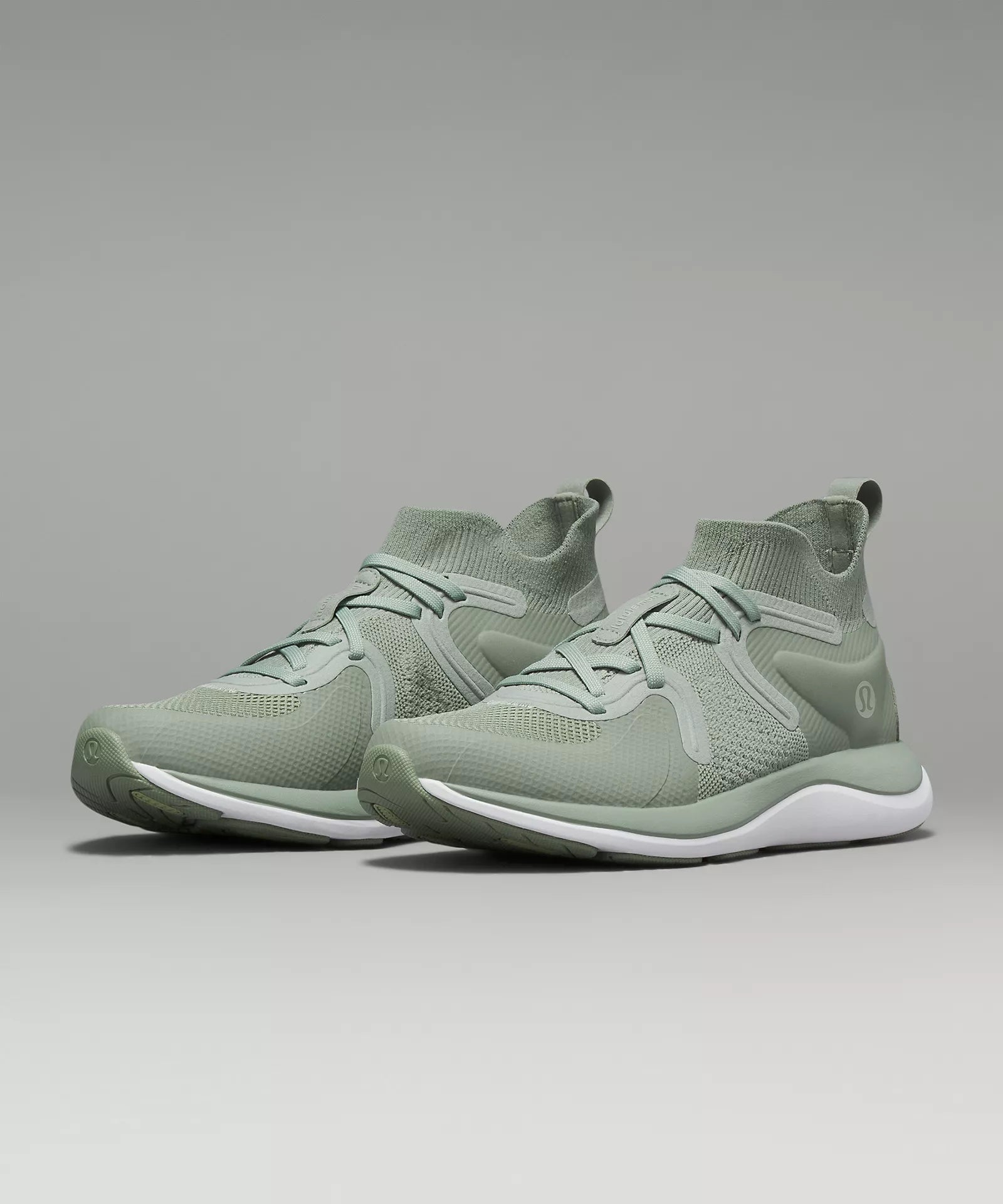 Chargefeel 2 Mid Workout Shoe