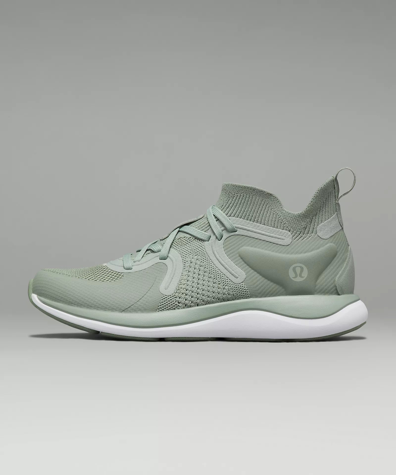 Chargefeel 2 Mid Workout Shoe