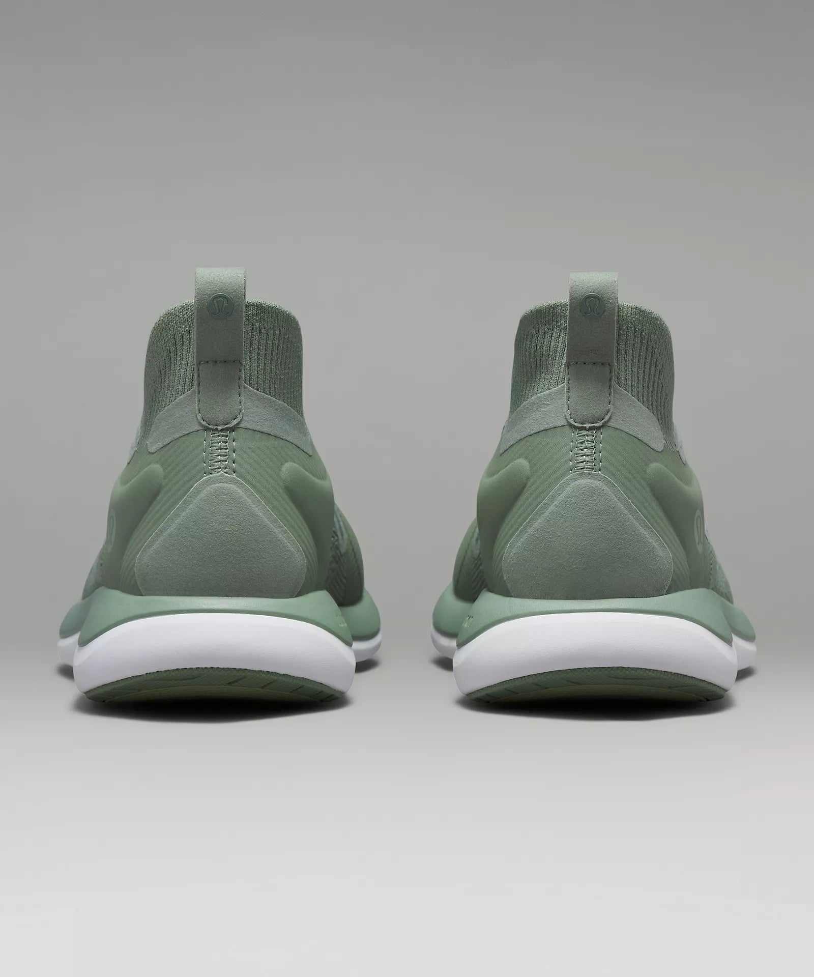 Chargefeel 2 Mid Workout Shoe