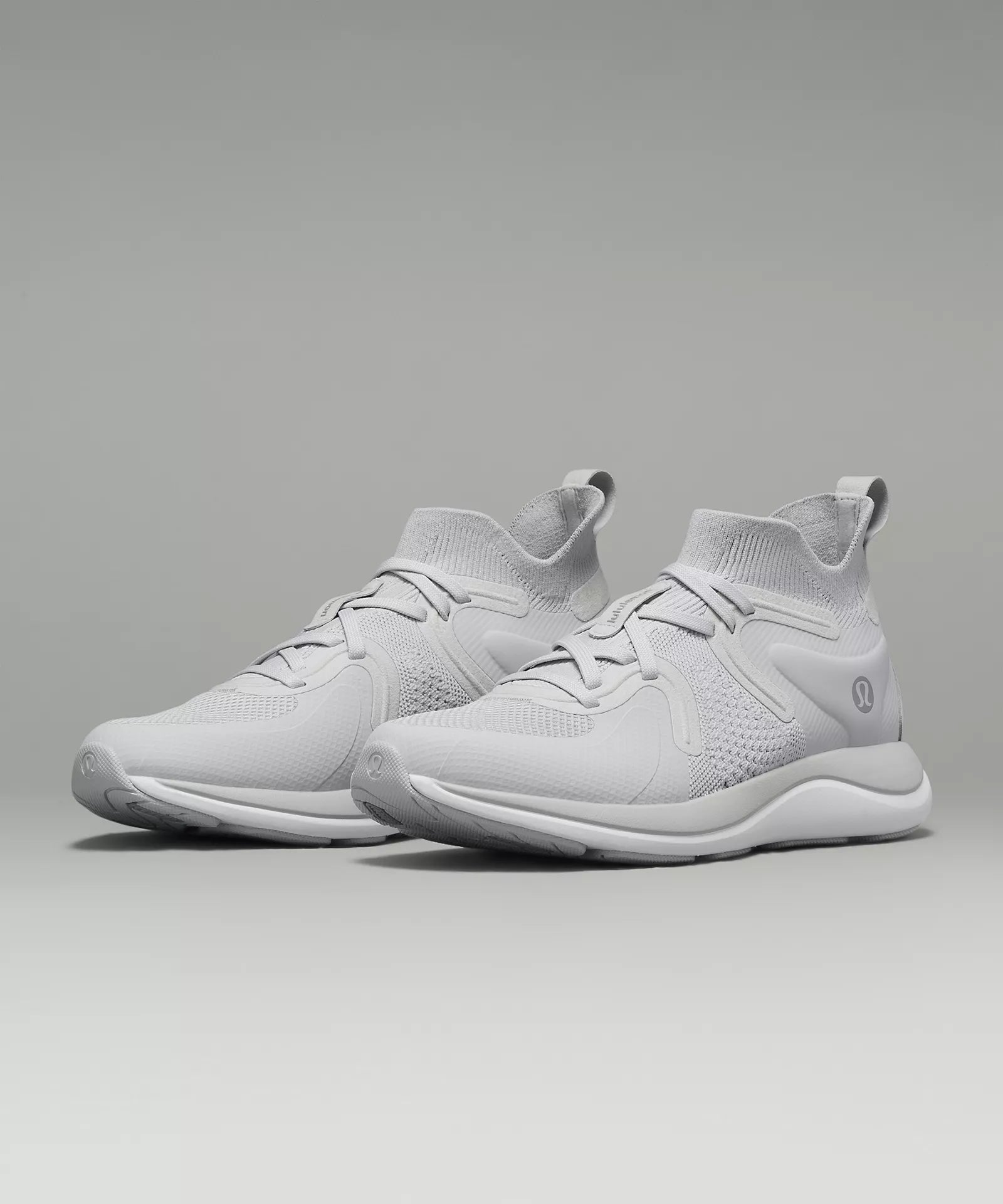 Chargefeel 2 Mid Workout Shoe